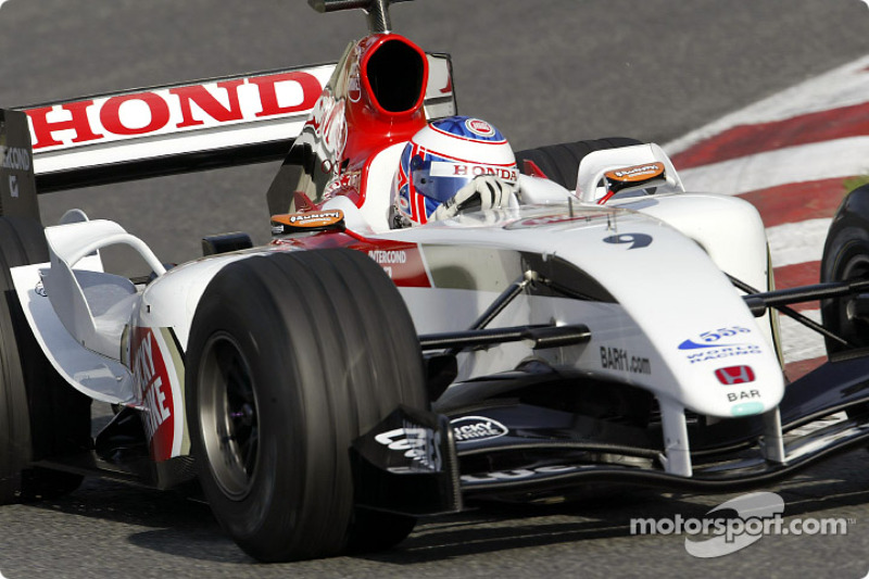 Jenson Button test ediyoryeni BAR 006