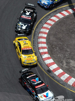 Peter Dumbreck, OPC Team Phoenix, Opel Vectra GTS V8 2004; Jarek Janis, Team Rosberg, AMG-Mercedes C