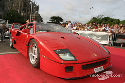 Parade des voitures exotiques : Ferrari F40