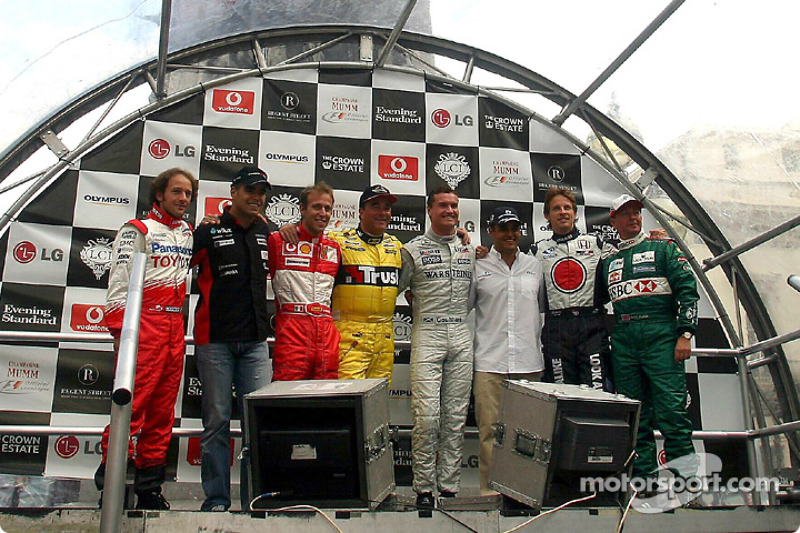 Participating drivers: Cristiano da Matta, Zsolt Baumgartner, Luca Badoer, Nigel Mansell, David Coulthard, Juan Pablo Montoya, Jenson Button and Martin Brundle