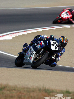 Aaron Yates