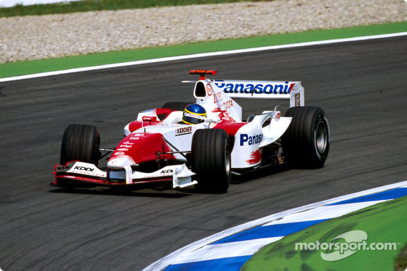 9 -Cristiano da Matta, Toyota - 2004