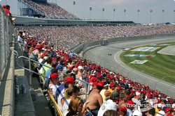 Fans at Kentucky Speedway watch race action