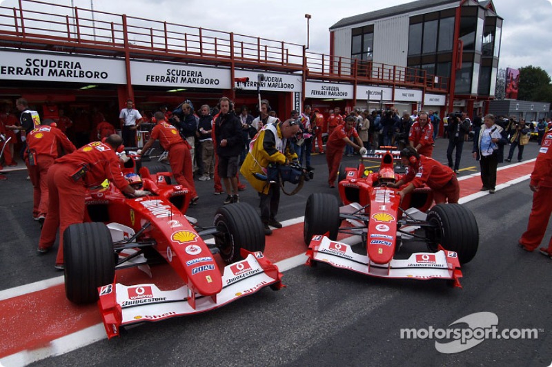 Rubens Barrichello ve Michael Schumacher