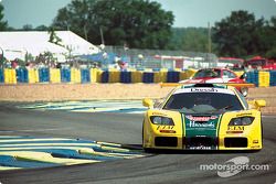 La McLaren F1 GTR n°29 Harrod's Mach One Racing : Andy Wallace, Olivier Grouillard, Derek Bell