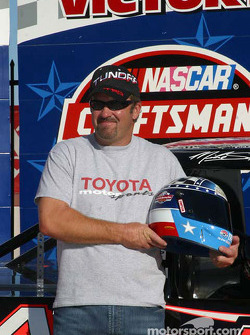 Pole winner Mike Skinner