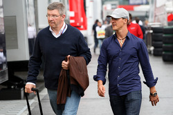 Ross Brawn director del equipo, Mercedes GP, Michael Schumacher, Mercedes GP