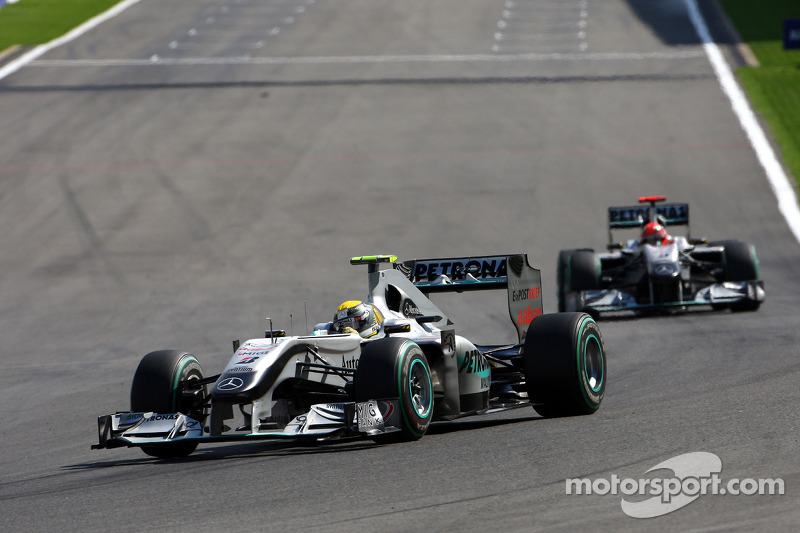 Mercedes, 2010: 142 pontos, 7º no campeonato