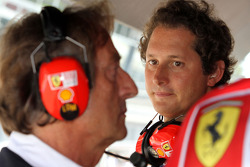 John Elkann, Başkanı, Fiat ve nephew, Gianni Agnelli
