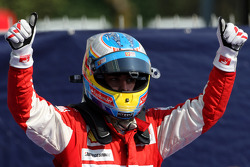 Race winner Fernando Alonso, Scuderia Ferrari celebrates