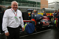 Former F1 Dünya Şampiyonu Alan Jones