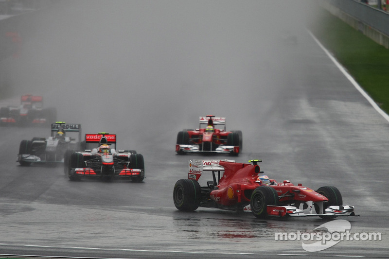 Fernando Alonso, Scuderia Ferrari y Lewis Hamilton, McLaren Mercedes