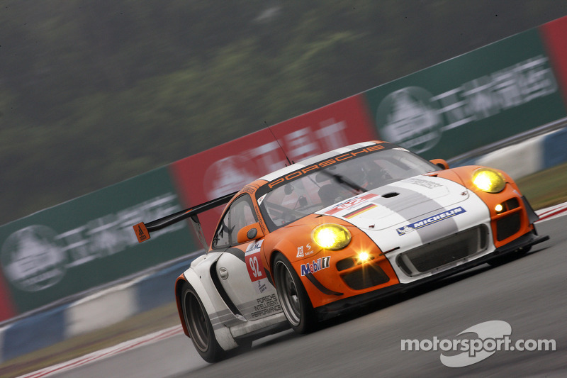 2010 Porsche 911 GT3 R Hybrid