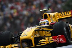 Vitaly Petrov, Equipo Renault F1