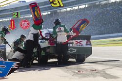 Pit stop pour Bobby Labonte, Stavola Labonte Racing Chevrolet