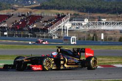 Виталий Петров, Lotus Renault GP