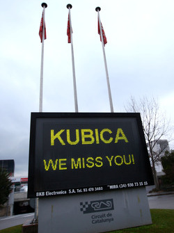 Message For Robert Kubica, Lotus Renault GP