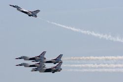 Flyover by the Thunderbirds