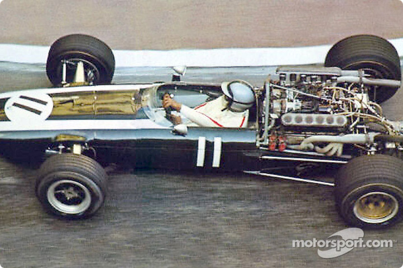 Pedro Rodríguez in a Cooper-Maserati