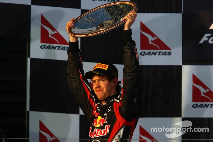 Podio: primer lugar Sebastian Vettel, Red Bull Racing