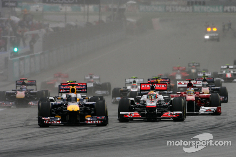 Start, race, Lewis Hamilton, McLaren Mercedes ve Sebastian Vettel, Red Bull Racing