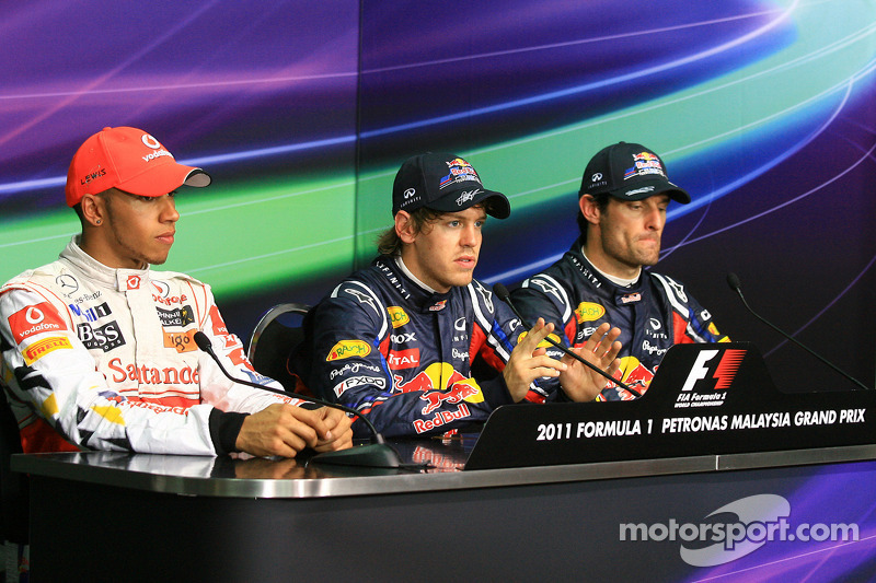 basın toplantısı: Pole: Kazanan Sebastian Vettel, Red Bull Racing, 2. Lewis Hamilton, McLaren Merce