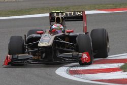 Vitaly Petrov, Lotus Renalut F1 Team