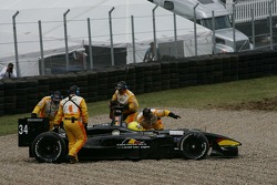Safety crew retrieves Jan Heylen