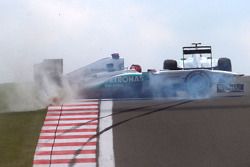 Michael Schumacher, Mercedes GP F1 Team, MGP W02, spins