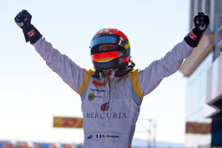 Romain Grosjean célèbre sa victoire