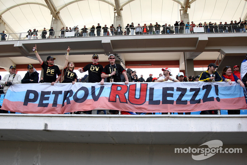 Pankart, Vitaly Petrov, Lotus Renault GP