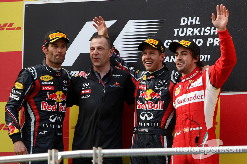Podyum: Yarış galibi Sebastian Vettel, Red Bull Racing, 2. Mark Webber, Red Bull Racing, 3. Fernando
