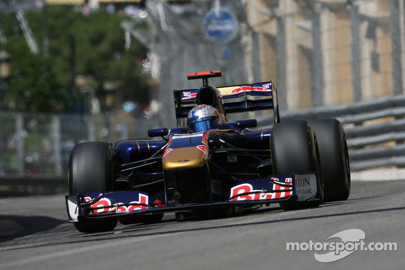 2011 : Toro Rosso STR6