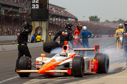 Pit stop for Dan Wheldon, Bryan Herta Autosport with Curb / Agajanian