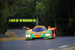 Patrick Dempsey in de Mazda 787B voor de 20ste verjaardag van Mazda’s overwinning