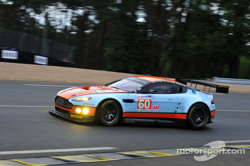 Aston Martin V8 Vantage GT2