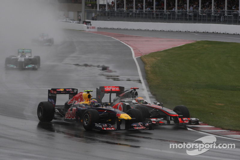 Hamilton, por sua vez, já se envolveu em enrosco com companheiro de equipe quando estava na McLaren. Foi no conturbado GP do Canadá de 2011.