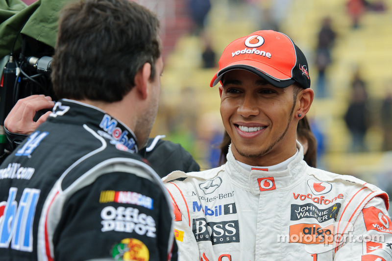 Tony Stewart and Lewis Hamilton