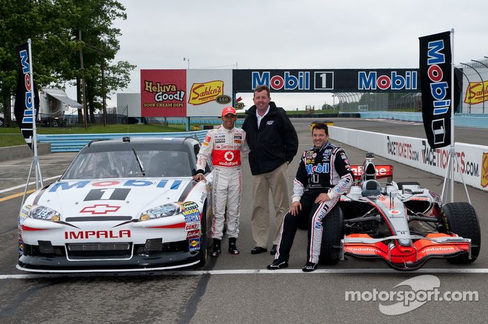 Lewis Hamilton and Tony Stewart