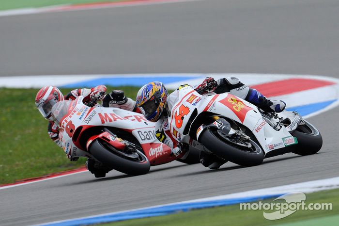 2011: Kousuke Akiyoshi (Honda RC212V)*