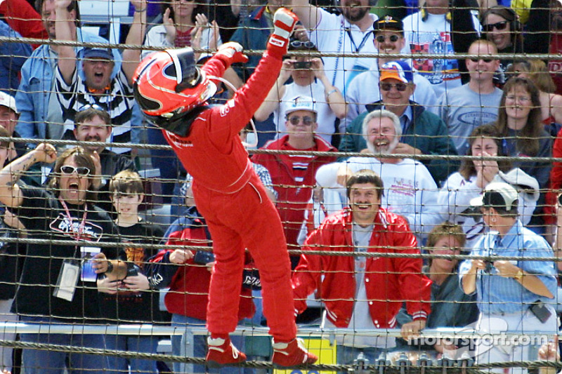 Helio Castroneves: Spiderman