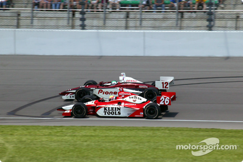 Dan Wheldon and Tora Takagi