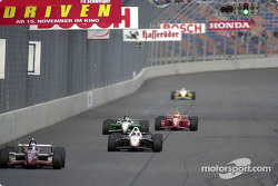 Alex Zanardi in front of Max Papis