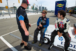 IndyCar two-seater experience: Davey Hamilton and Logan Gomez