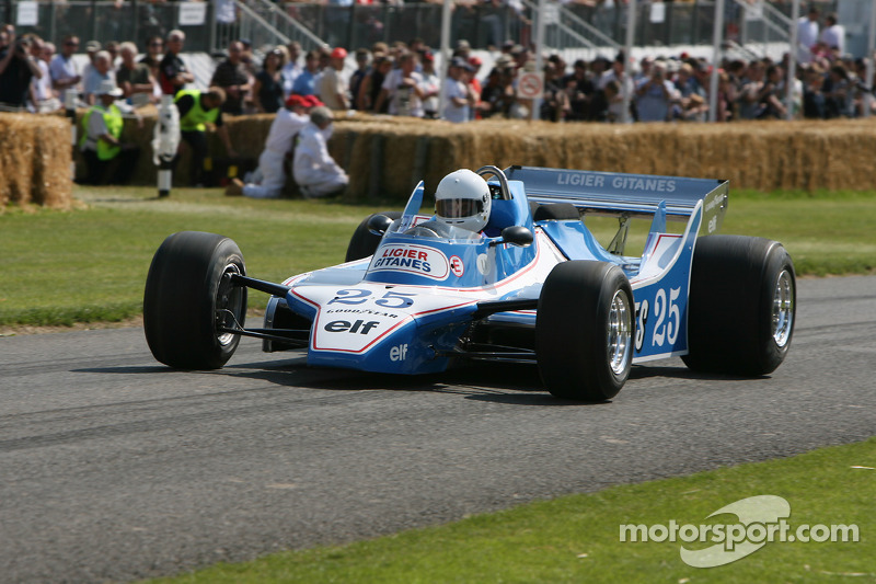 Ligier JS11/15 Ford на историческом фестивале