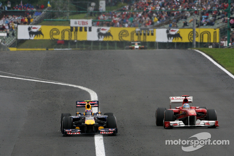 Mark Webber, Red Bull Racing y Fernando Alonso, Scuderia Ferrari