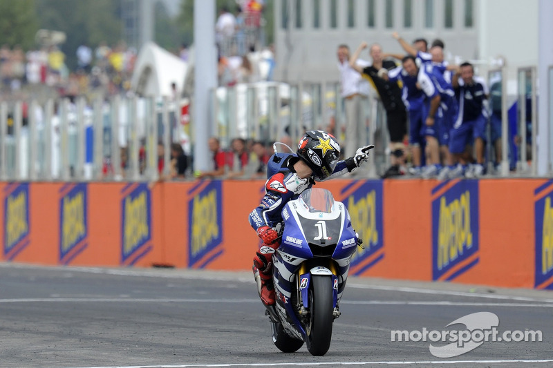 Jorge Lorenzo, Yahama Factory Racing 