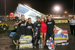 83 Paul McMahan wins Friday night
