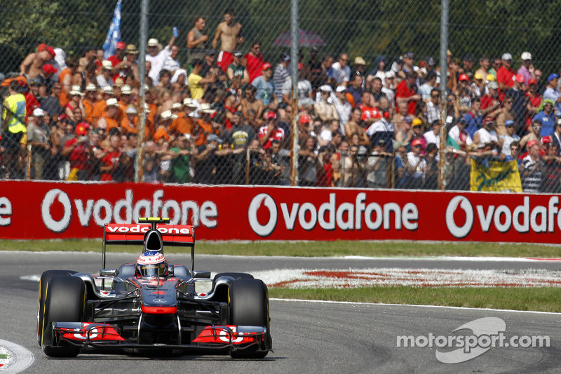 2011 - McLaren MP4-26 (moteur Mercedes)