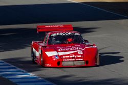 Porsches take to the track